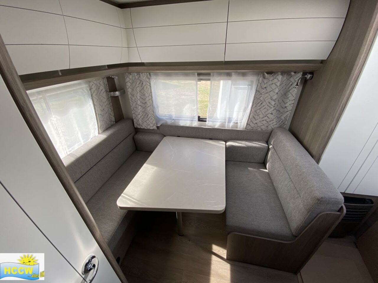 HOBBY 390 SF Ansicht 4 für Fahrzeugdetailseite