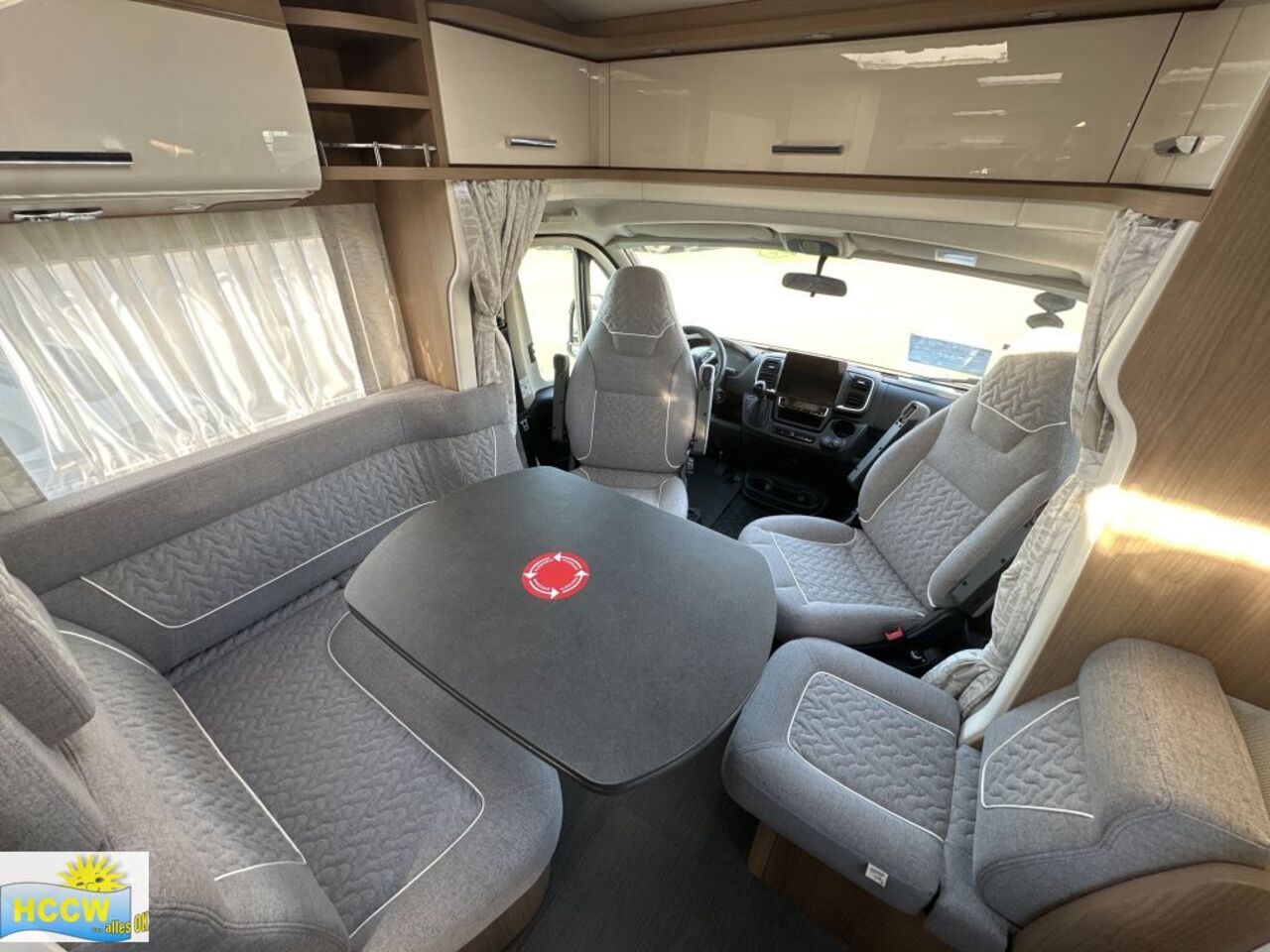 CARTHAGO T 143 KB-LE comfort 4.2t ohne Hubbett Ansicht 4 für Fahrzeugdetailseite