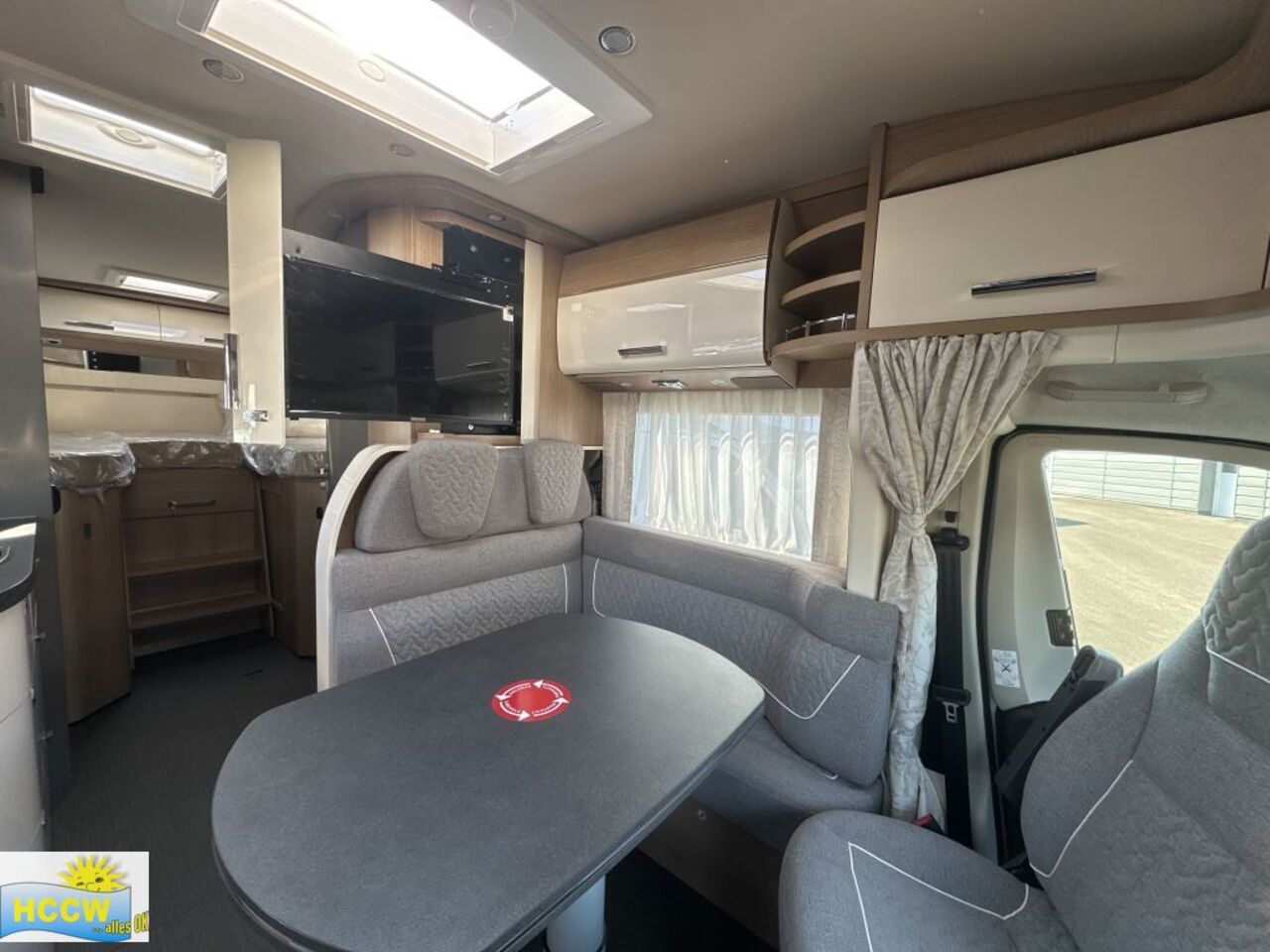 CARTHAGO T 143 KB-LE comfort 4.2t ohne Hubbett Ansicht 5 für Fahrzeugdetailseite
