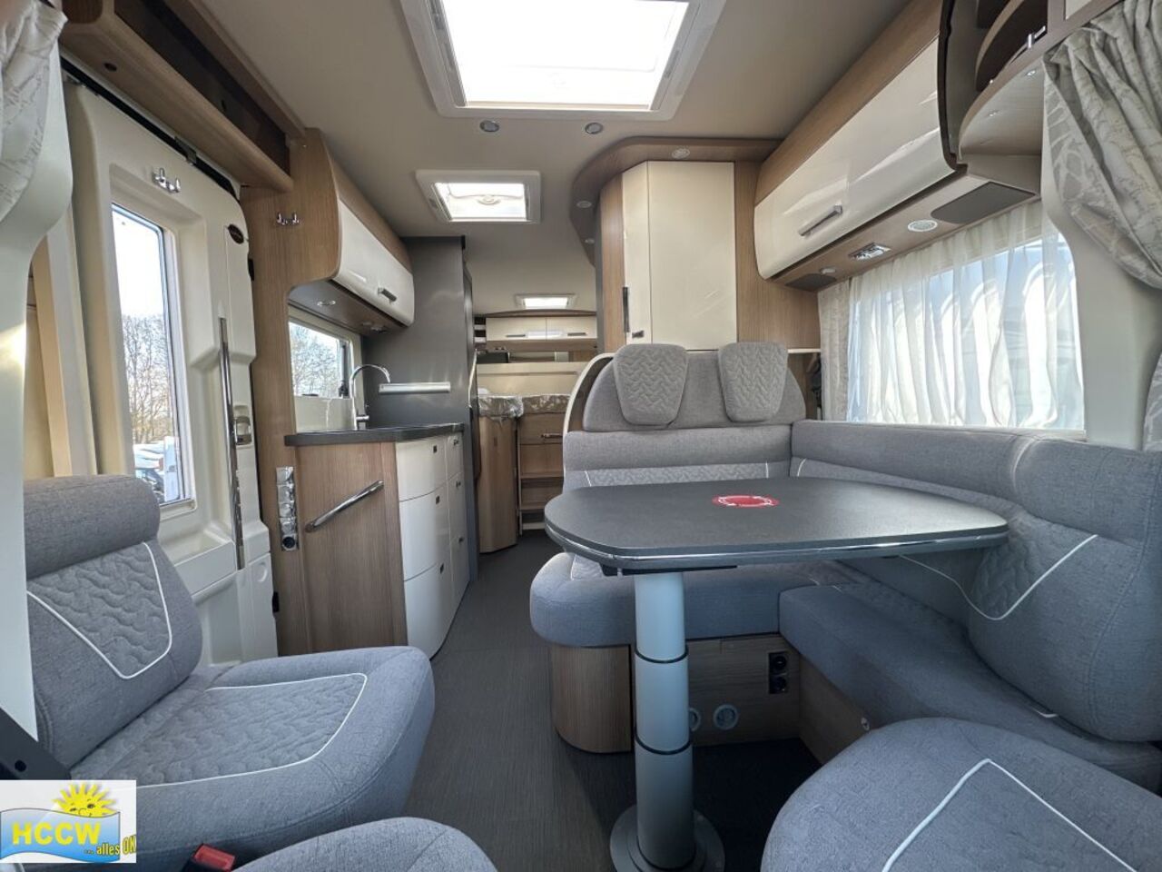 CARTHAGO T 143 KB-LE comfort 4.2t ohne Hubbett Ansicht 6 für Fahrzeugdetailseite
