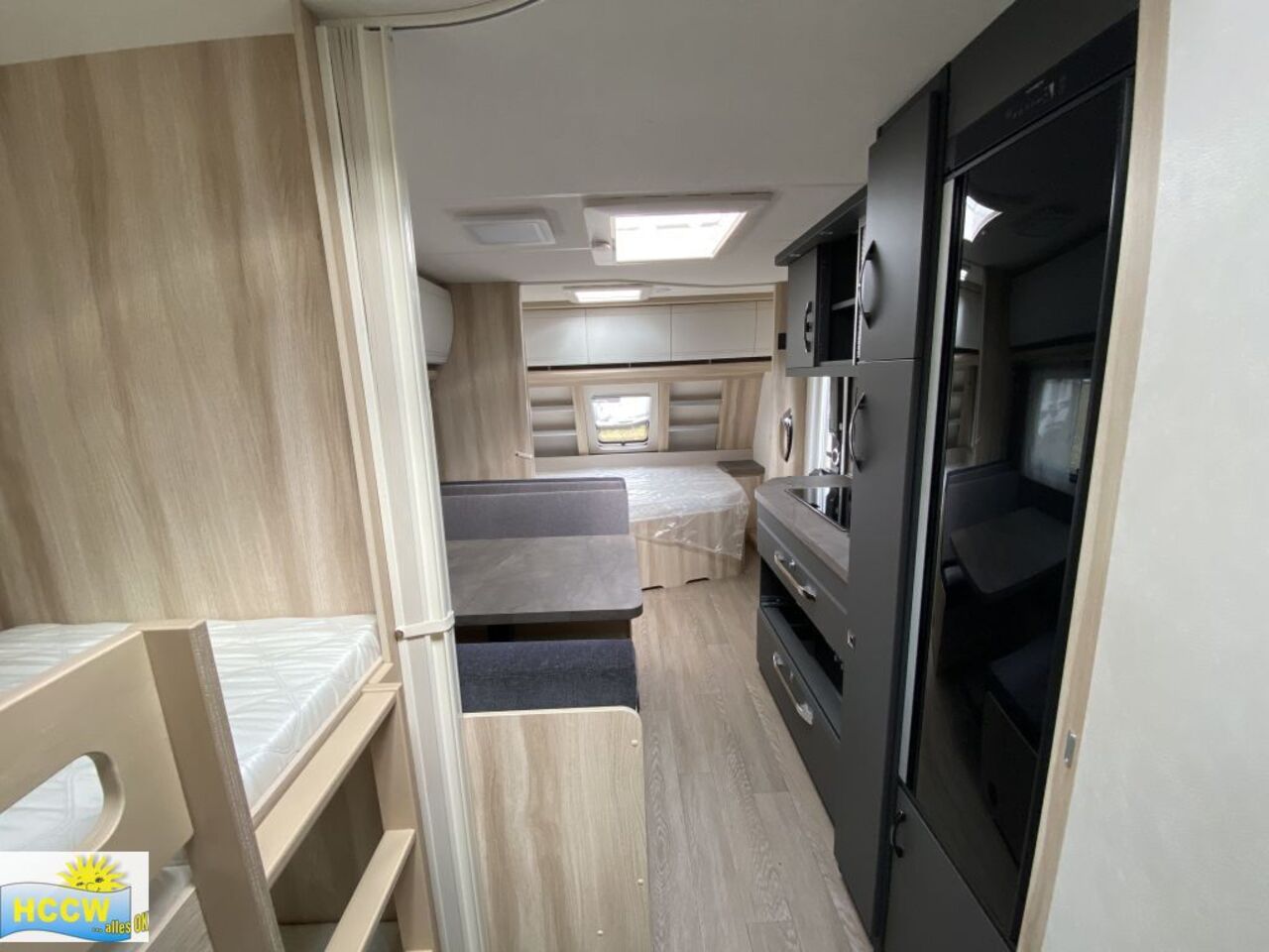 HOBBY 545 KMF Auflastung inkl. Alufelgen Ansicht 6 für Fahrzeugdetailseite