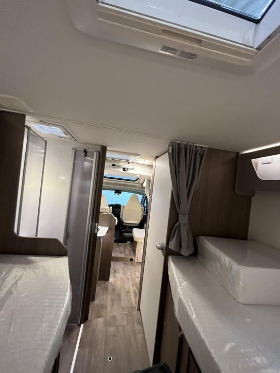 CARADO 447 Solar, Navi, Fahrradträger, Sat, TV Ansicht 28 für Fahrzeugdetailseite