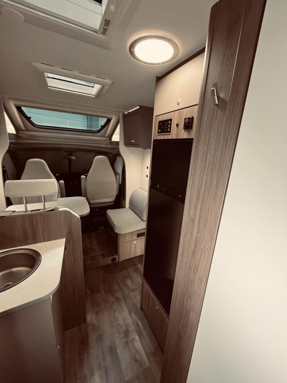 CARADO 447 Solar, Navi, RFK, Pro+ Ansicht 25 für Fahrzeugdetailseite