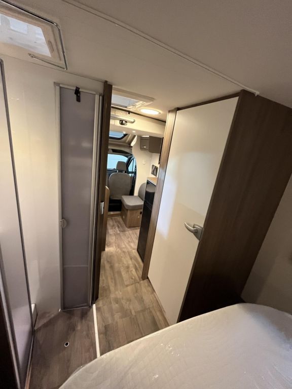 CARADO 449 EDIION24 Solar, Zenec Navi mit RFK Ansicht 29 für Fahrzeugdetailseite