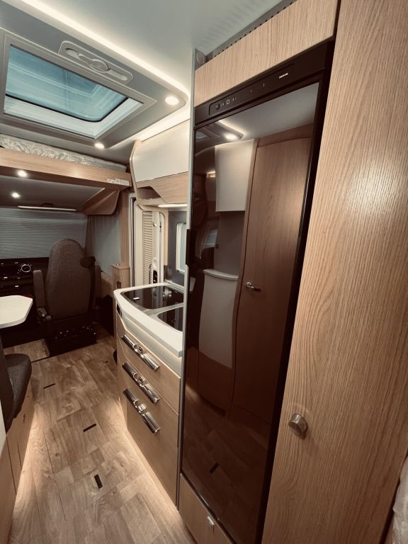 HYMER-ERIBA I 580 Dachklima, Solar, Sat, TV Ansicht 23 für Fahrzeugdetailseite
