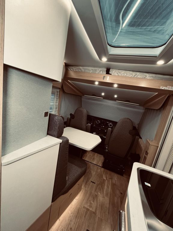 HYMER-ERIBA I 580 Dachklima, Solar, Sat, TV Ansicht 24 für Fahrzeugdetailseite