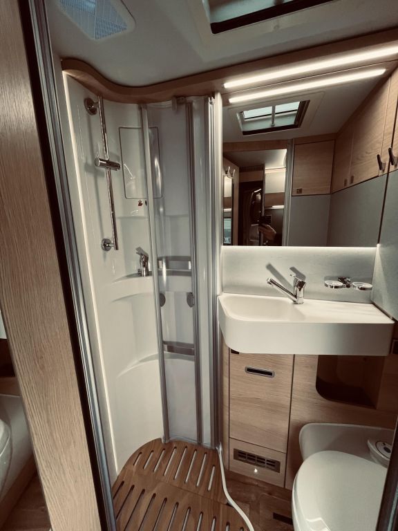 HYMER-ERIBA I 580 Dachklima, Solar, Sat, TV Ansicht 25 für Fahrzeugdetailseite