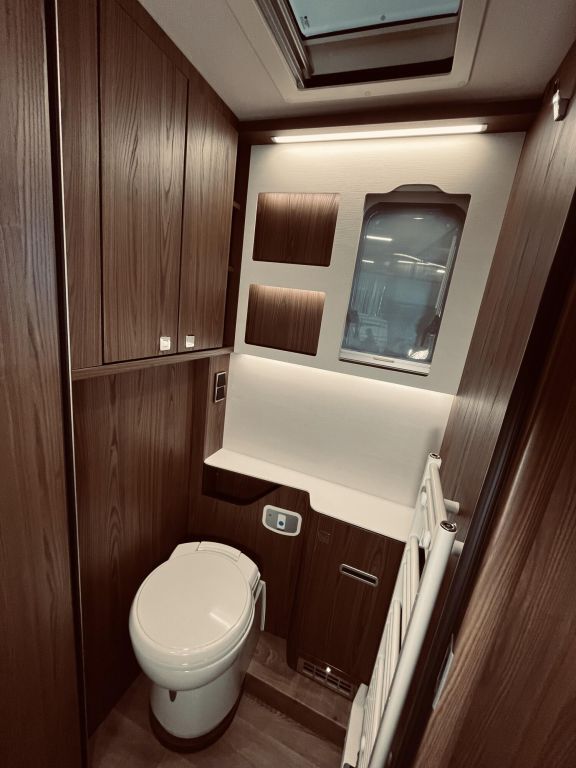 HYMER-ERIBA I 890 Ansicht 28 für Fahrzeugdetailseite