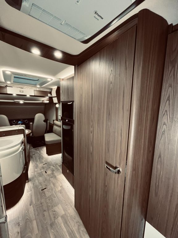 HYMER-ERIBA I 890 Ansicht 30 für Fahrzeugdetailseite