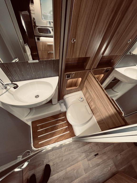 HYMER-ERIBA 474 Automatik, Solar, Sat, TV Ansicht 22 für Fahrzeugdetailseite