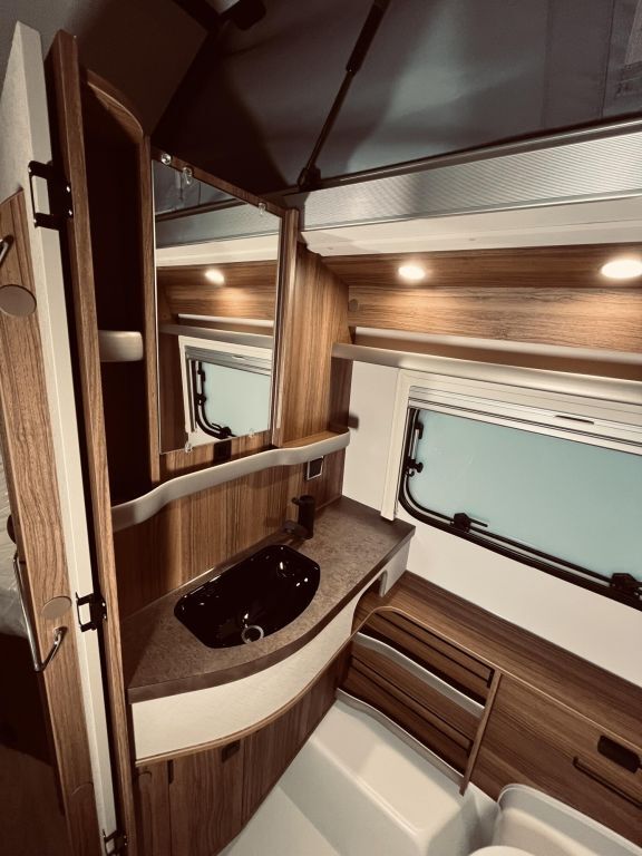 HYMER-ERIBA 642 Ansicht 21 für Fahrzeugdetailseite