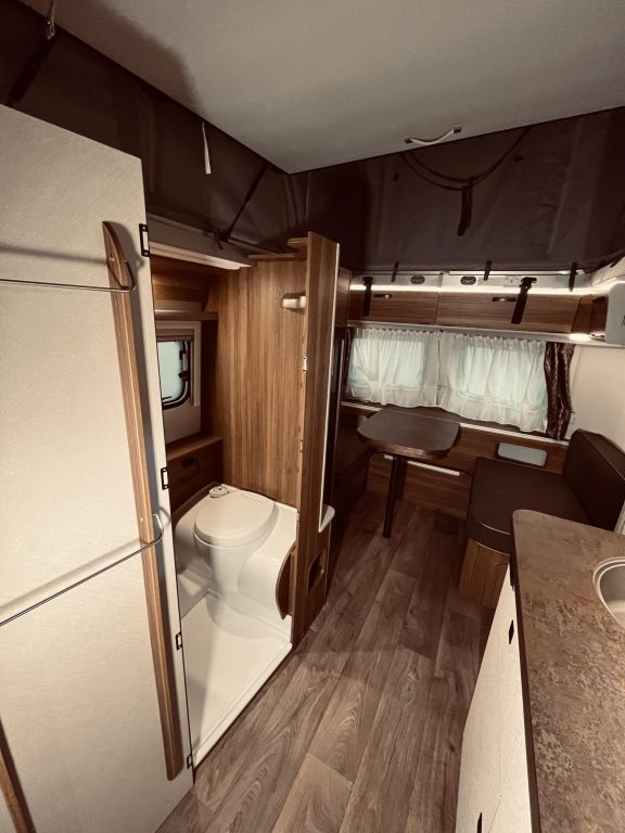 HYMER-ERIBA 642 Ansicht 26 für Fahrzeugdetailseite