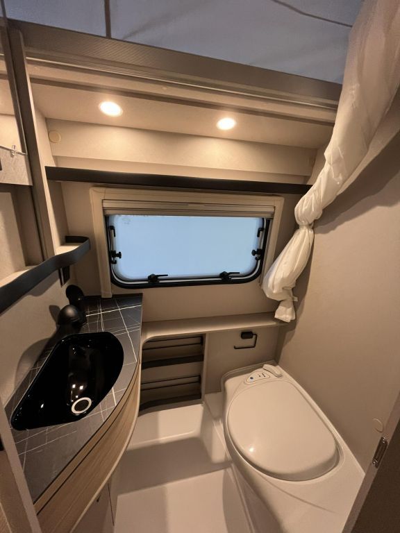 HYMER-ERIBA 430 Ansicht 22 für Fahrzeugdetailseite
