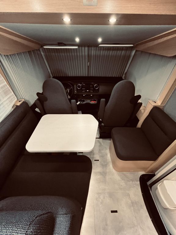 HYMER-ERIBA I 600 BlackLine 30.000,- EUR Vorteil Ansicht 21 für Fahrzeugdetailseite