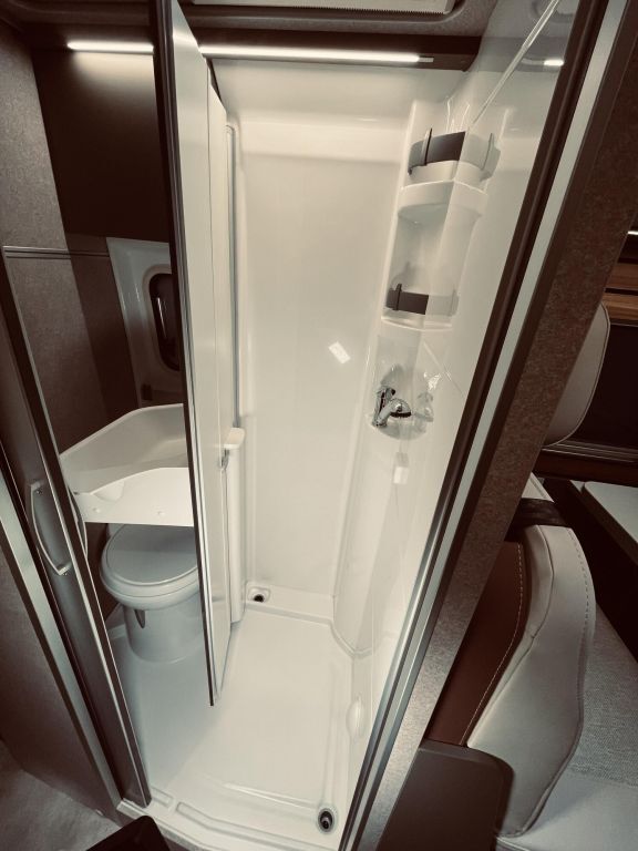 HYMER-ERIBA Yellowstone 15.139,- EUR Vorteil! Ansicht 22 für Fahrzeugdetailseite