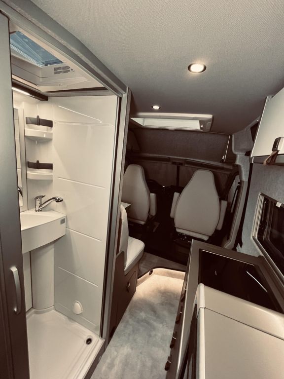 HYMER-ERIBA Yellowstone 15.139,- EUR Vorteil! Ansicht 23 für Fahrzeugdetailseite