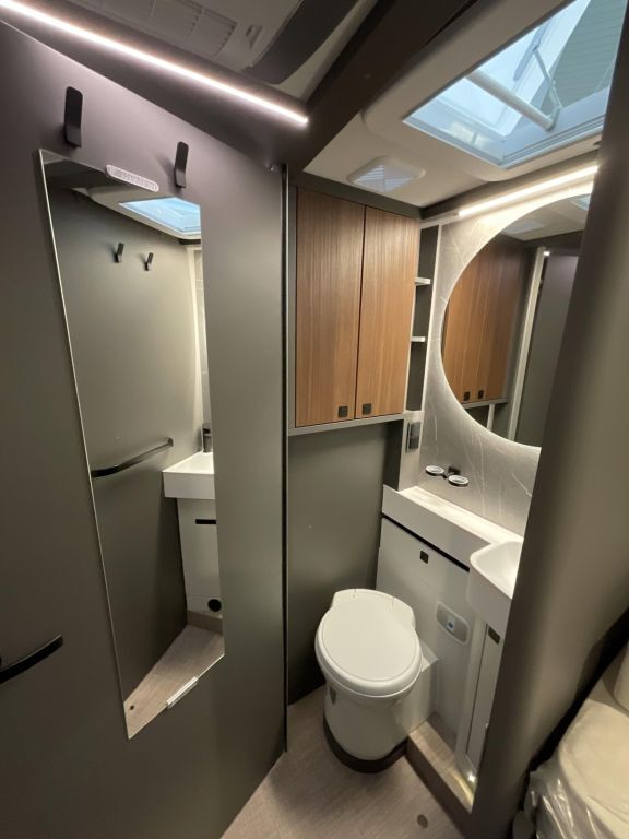 HYMER-ERIBA I 680 Ansicht 24 für Fahrzeugdetailseite