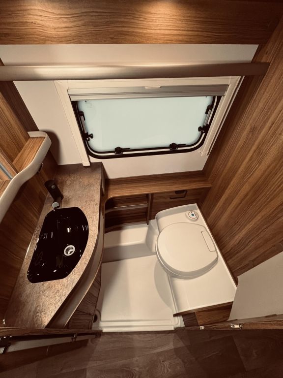 HYMER-ERIBA 642 Ansicht 23 für Fahrzeugdetailseite