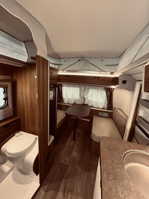 HYMER-ERIBA 642 Ansicht 25 für Fahrzeugdetailseite