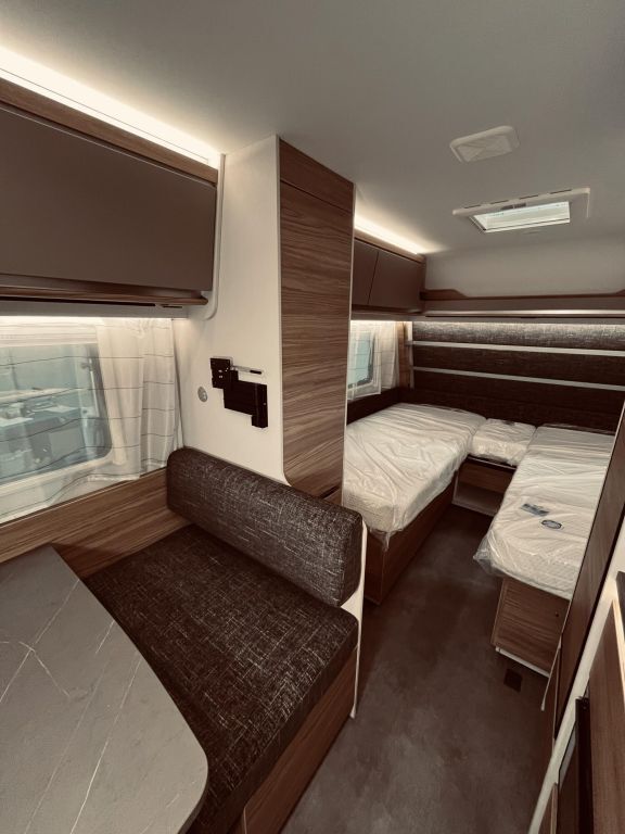 DETHLEFFS 490 EST 8.100 EUR Vorteil! Mover Ansicht 24 für Fahrzeugdetailseite