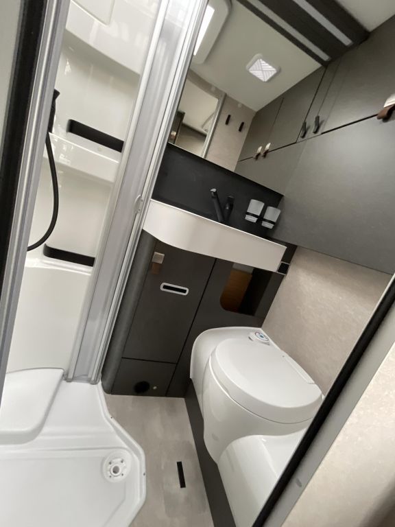 HYMER-ERIBA 580 Xperience Ansicht 22 für Fahrzeugdetailseite