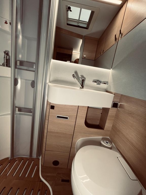 HYMER-ERIBA I 580 Solar, Premium, Sat, TV, Ansicht 21 für Fahrzeugdetailseite