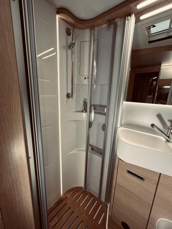 HYMER-ERIBA I 580 Solar, Premium, Sat, TV, Ansicht 22 für Fahrzeugdetailseite