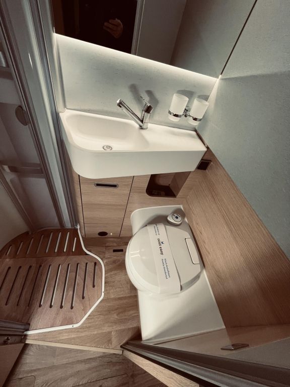 HYMER-ERIBA I 580 Ansicht 24 für Fahrzeugdetailseite