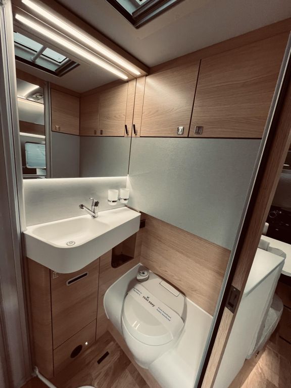 HYMER-ERIBA I 580 Ansicht 26 für Fahrzeugdetailseite