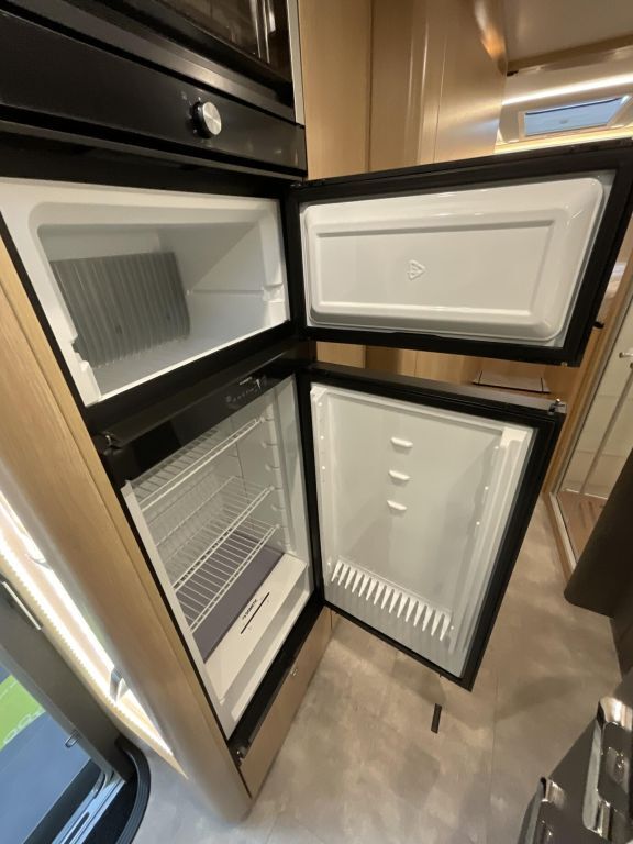HYMER-ERIBA T 780 BlackLine Ansicht 24 für Fahrzeugdetailseite