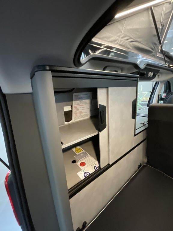 CROSSCAMP 5.0 F Kompakter CamperVan 4.95 m Ansicht 13 für Fahrzeugdetailseite