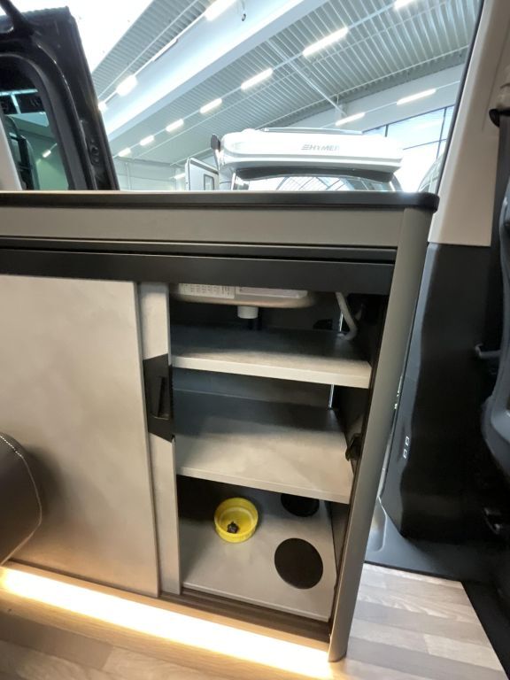 CROSSCAMP 5.0 F Kompakter CamperVan 4.95 m Ansicht 16 für Fahrzeugdetailseite