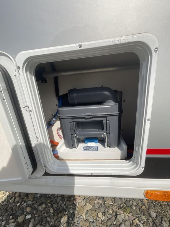 DETHLEFFS 690 BQT 8.100 EUR Vorteil! Ansicht 16 für Fahrzeugdetailseite