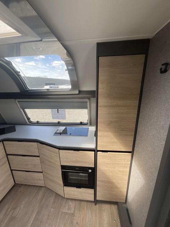DETHLEFFS 690 BQT 8.100 EUR Vorteil! Ansicht 9 für Fahrzeugdetailseite