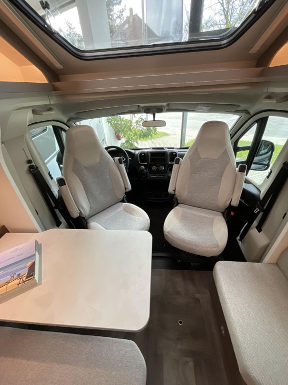 CARADO 328 Ansicht 7 für Fahrzeugdetailseite