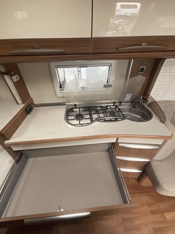HYMER-ERIBA 545 Ansicht 11 für Fahrzeugdetailseite