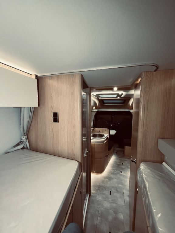 HYMER-ERIBA T 680 BlackLine Ansicht 22 für Fahrzeugdetailseite