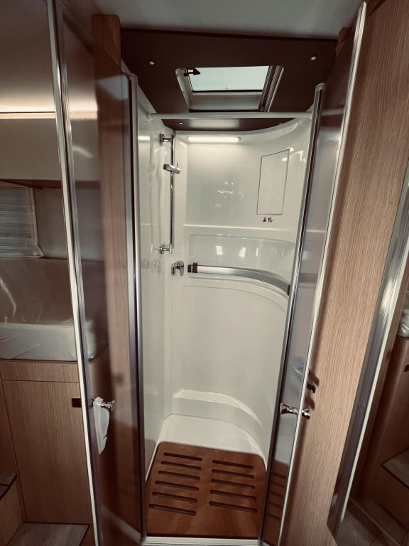 HYMER-ERIBA T 680 BlackLine Ansicht 29 für Fahrzeugdetailseite