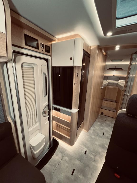 HYMER-ERIBA T 680 BlackLine Ansicht 9 für Fahrzeugdetailseite