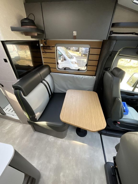 HYMER-ERIBA 570 CrossOver Ansicht 6 für Fahrzeugdetailseite