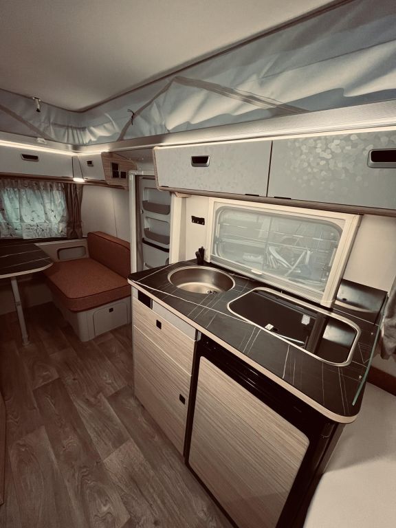 HYMER-ERIBA 530 Markise, Autarkpaket Ansicht 18 für Fahrzeugdetailseite