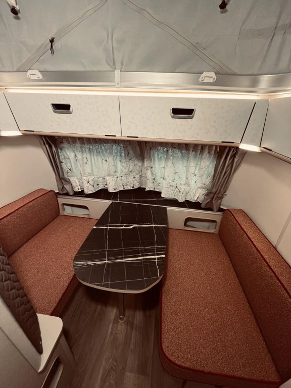 HYMER-ERIBA 530 Markise, Autarkpaket Ansicht 6 für Fahrzeugdetailseite