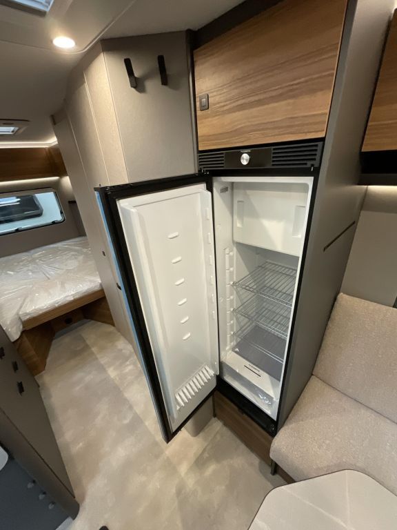 HYMER-ERIBA 442 Markise, Lithium Batterie Ansicht 13 für Fahrzeugdetailseite