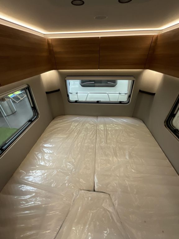 HYMER-ERIBA 442 Markise, Lithium Batterie Ansicht 9 für Fahrzeugdetailseite