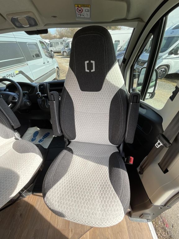 CROSSCAMP 6.4 EF Automatik, AWT isoliert Ansicht 7 für Fahrzeugdetailseite