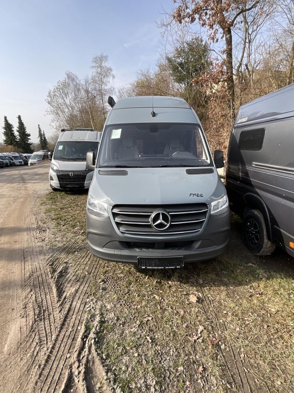 HYMER-ERIBA S Campus Solar, Lithium, AHK Ansicht 1 für Fahrzeugdetailseite