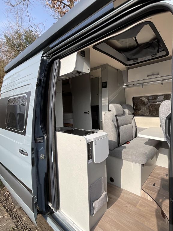 HYMER-ERIBA S Campus Solar, Lithium, AHK Ansicht 11 für Fahrzeugdetailseite
