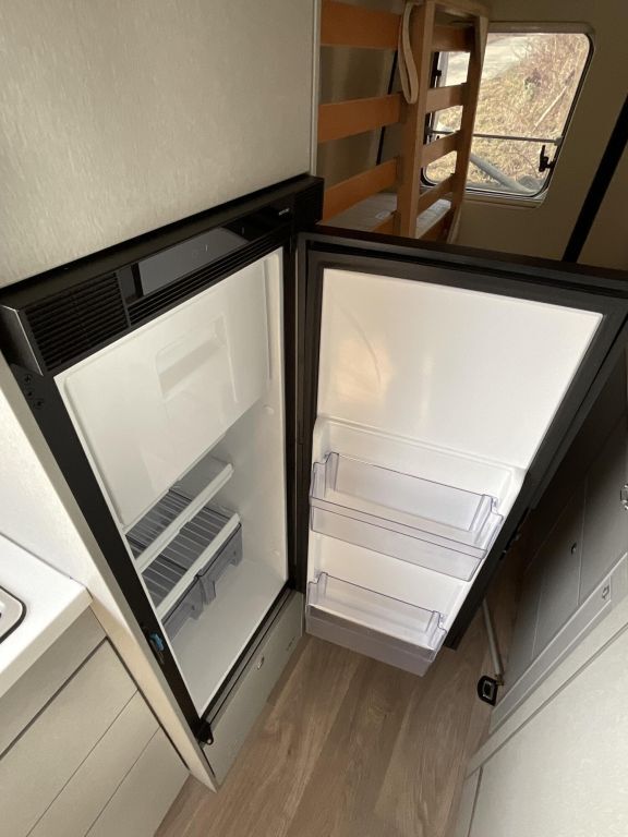 HYMER-ERIBA S Campus Solar, Lithium, AHK Ansicht 15 für Fahrzeugdetailseite