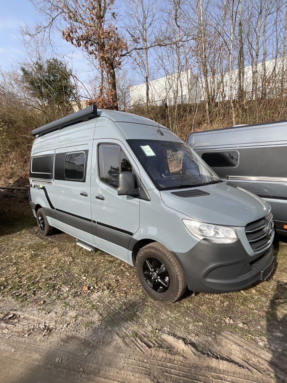 HYMER-ERIBA S Campus Solar, Lithium, AHK Ansicht 3 für Fahrzeugdetailseite