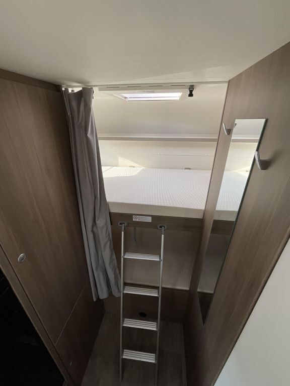 CARADO 361 PRO Markise, Solar, Navi, Smart-TV, Sat Ansicht 11 für Fahrzeugdetailseite